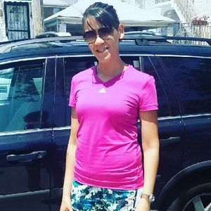 Meet your Posher, Zena